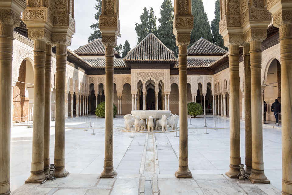 LA ALHAMBRA GRANADA