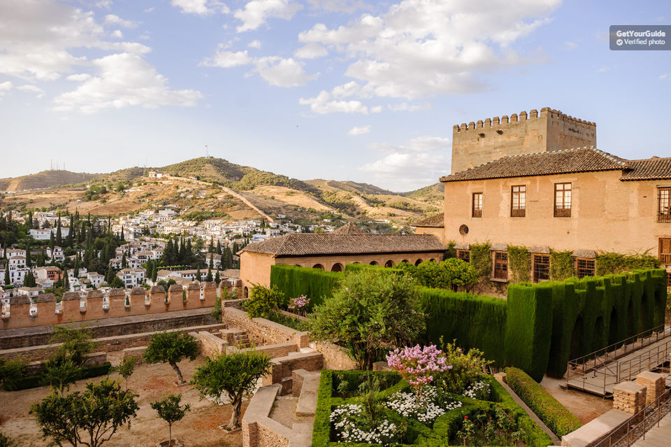 LA ALHAMBRA GRANADA